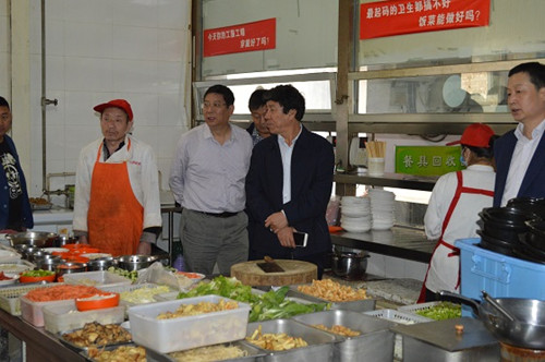 点击在新窗口打开
